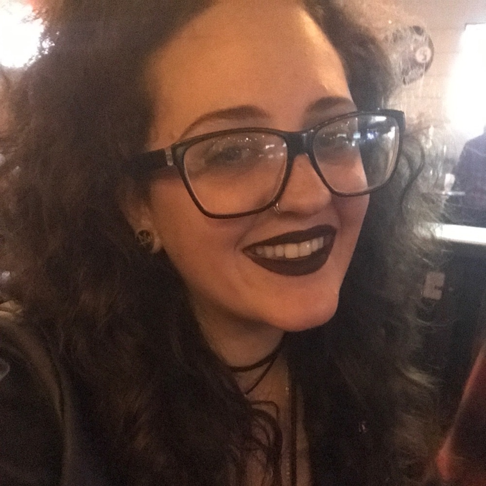 Meet your Posher, Sam